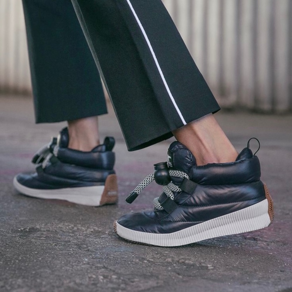 Sorel Out N’ About Puffy Boot (Price is firm!)